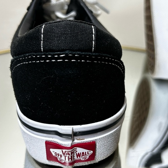 Vans Classic Black and White Low-Tops - Picture 5 of 9